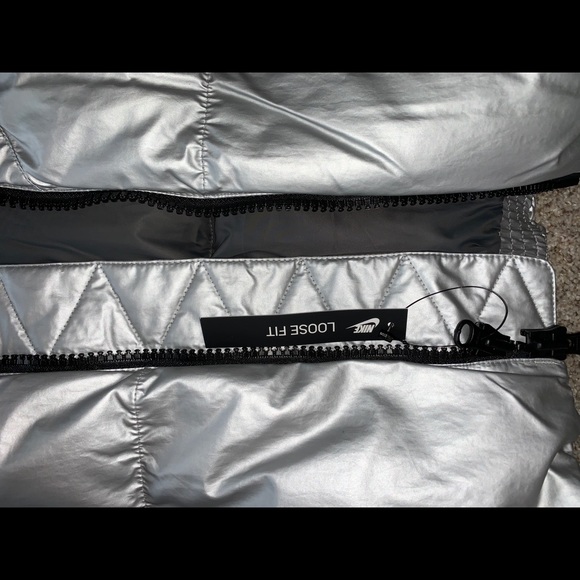 Nike Sportswear Down Filled Mens Jacket - Picture 3 of 9